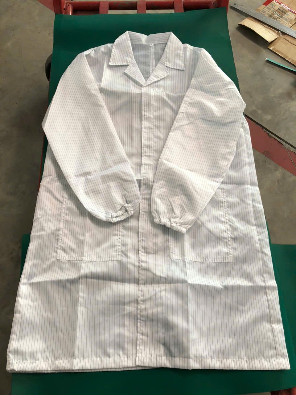 Áo khoác chống tĩnh điện cổ đứng khóa kéo