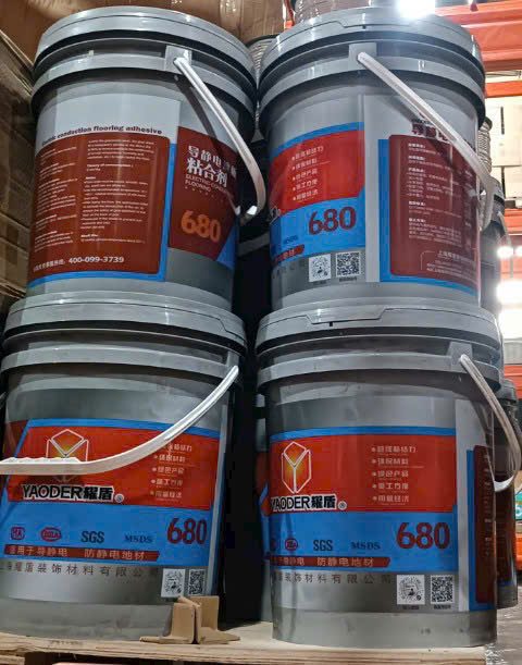 Keo dẫn điện thi công sàn PVC ESD